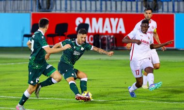 "Araz-Naxçıvan" Bakıda Kipr klubu ilə matçda dörd qol buraxdı - VİDEO