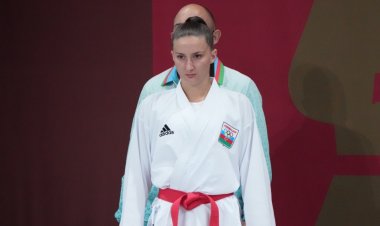 İrina Zaretska finala yüksəldi