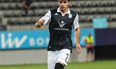 Emil Səfərov “Neftçi”nin heyətində yubiley matçını keçirdi