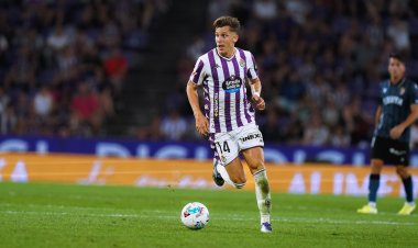 3 il "Lion"da, daha sonra La Liqada oynamış braziliyalı "Turan Tovuz"da