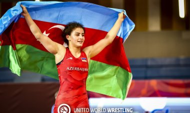 Dünya çempionatı: Günaydan bürünc medal, Ruzanna finalda 