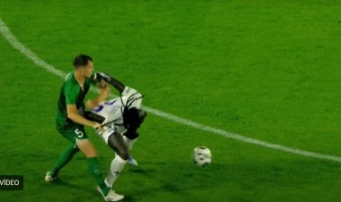 Əliyar Ağayev İtaliya millisinin üzvünü meydandan qovdu - VİDEO