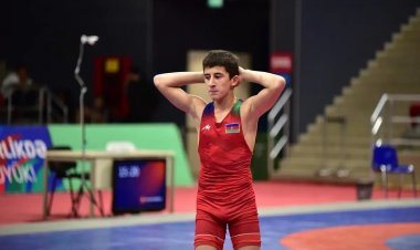 Daha iki güləşçimiz dünya çempionatında medal qazandı