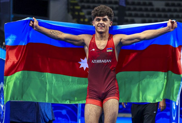 YEKUN: Güləşçilərimiz dünya çempionatını 7 medalla bitirdi