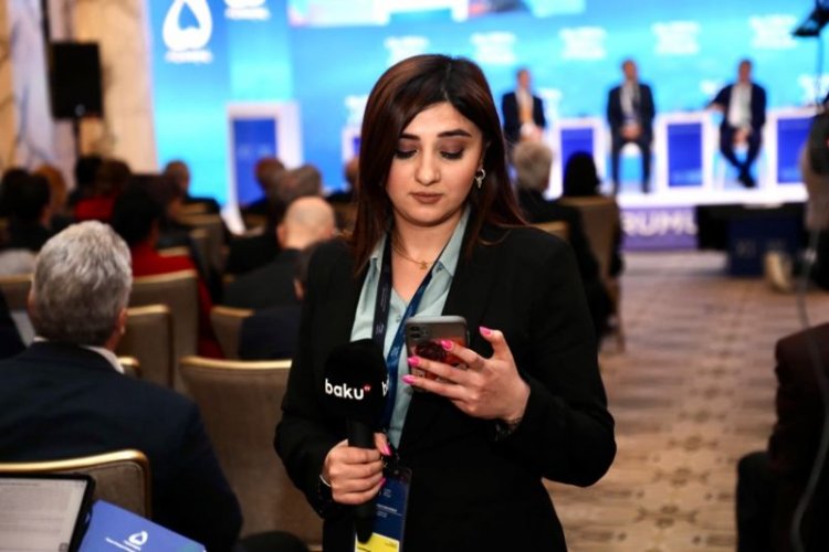 İTV-nin aparıcısı Premyer Liqa klubunun mətbuat katibi oldu