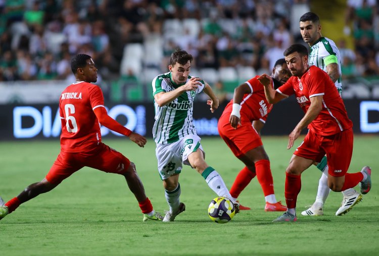 "Araz-Naxçıvan" Kipr səfərində 5 cavabsız qol buraxdı - VİDEO