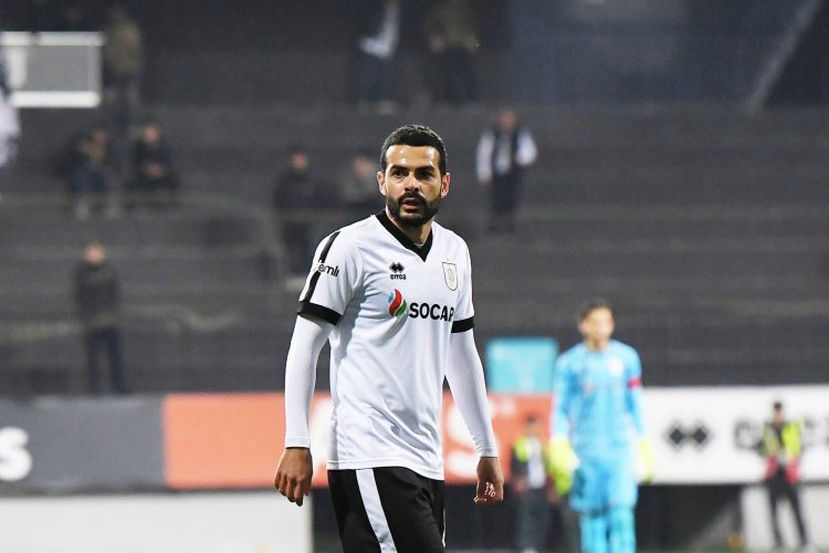 "İstəməzdim ki, çempionatımızda süni örtüklü meydançada oynayaq"
