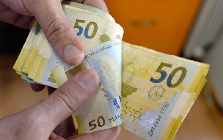 Azərbaycanın tanınmış futbol məşqçisi dələduzluğa məruz qaldı