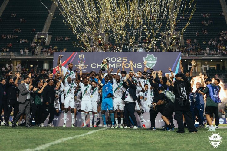 Ronaldo tarixə düşdü, komandası superkubokun finalında uduzdu