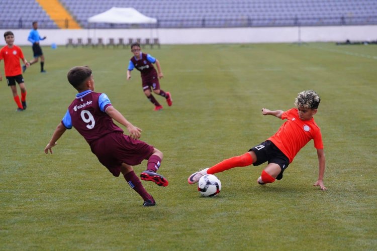   II "Ulduz Cup": "Sabah" və "Qarabağ" məğlub oldu, "Neftçi" heç-heçə etdi