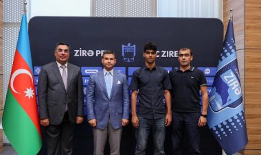 "Zirə" rəsmisi imtahanda yüksək bal toplayan oyunçu ilə görüşdü