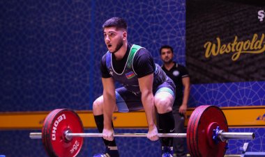 Pauerliftinq və benç-press idman növləri üzrə ölkə kuboku keçirildi