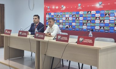 Bir gün vaxtımız var idi və ancaq istək, xarakter üzərində çalışdıq"