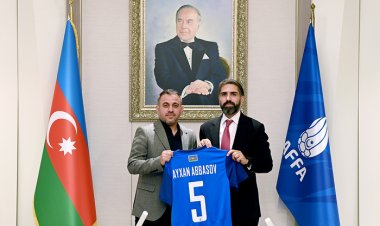 Ayxan Abbasov Azərbaycan millisinin baş məşqçisi olacaq
