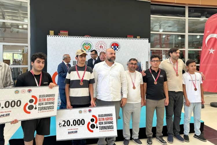 Azərbaycan şahmatçıları Türkiyədə keçirilən turnirdə iştirak etdilər