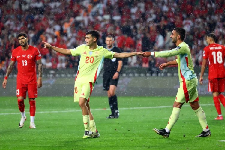 İspaniyadan Türkiyəyə, Belçika millisindən qazaxlara futbol dərsi