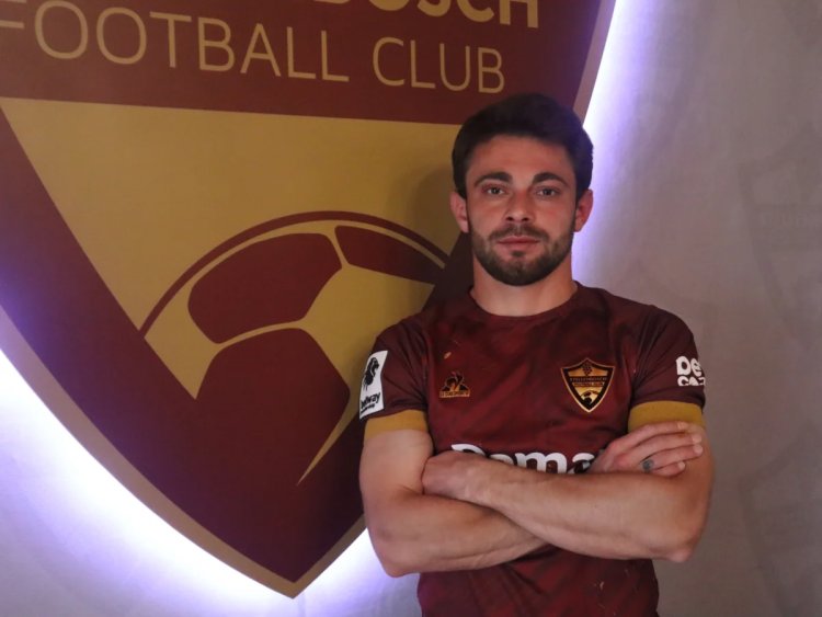 Azərbaycanlı futbolçunun Cənubi Afrika klubuna keçidi baş tutdu
