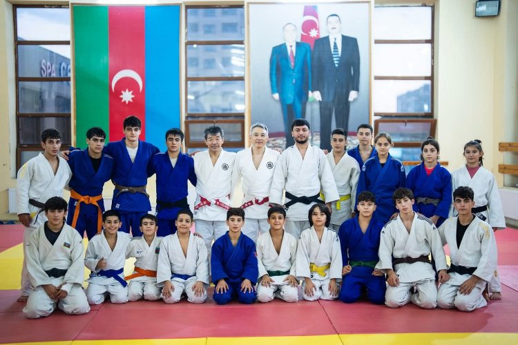 Bakıda məşqçilərə beynəlxalq sertifikatlar təqdim edildi