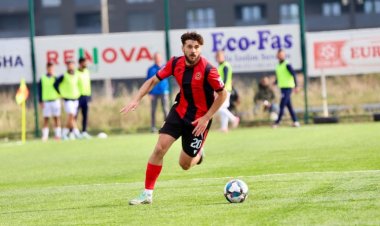 Azərbaycanlı futbolçu Kosovoda növbəti oyununu keçirdi
