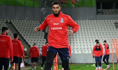 Rahil Məmmədov Azərbaycan millisinin heyətindən çıxarıldı