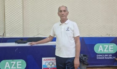 Bakı klubu "Qarabağ"ın sabiq baş məşqçisinə tapşırıldı