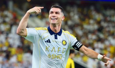 950 qol vuran ilk futbolçu oldu - Ronaldodan növbəti REKORD