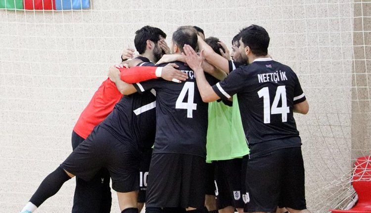  3-cü turun oyunları keçirildi: "Neftçi" liderliyini qorudu