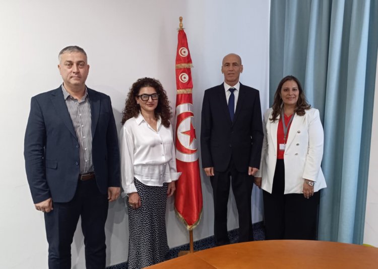  AMADA rəhbəri Tunisdə Monder Qabujla görüş keçirdi
