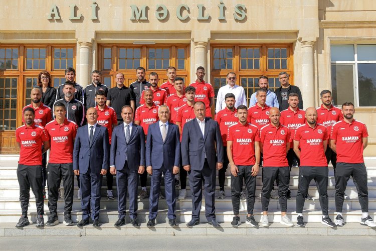 “Araz-Naxçıvan”ın futbolçu və məşqçi heyəti Naxçıvana səfər etdi