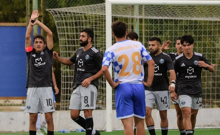 Paytaxt derbisini qazanan "Şəfa" liderlik mövqeyini qorudu