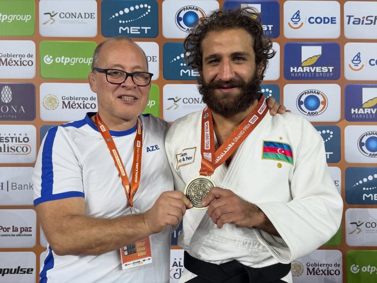 Hidayət və Vüsal da Meksika turnirində qızıl medal qazandı