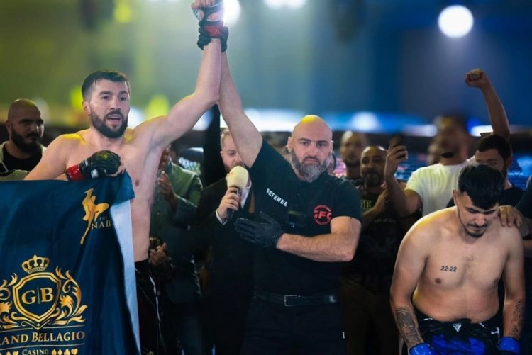 Alim Nəbiyev MMA turnirində növbəti qələbəsini qazandı