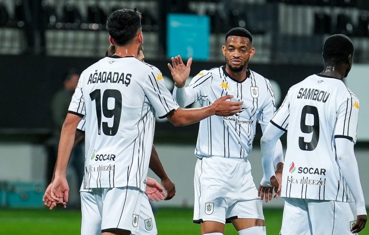 “Neftçi” - “Kəpəz” matçının biletləri 2 manatdan satışa çıxarıldı