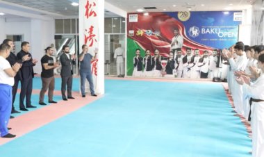 Ağayev Deflimpiya Oyunlarına hazırlaşan karateçilərlə görüşdü