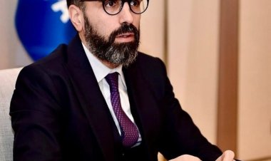 Rövşən Nəcəf "Çelsi" ilə matça görə "Qarabağ"ı təbrik etdi