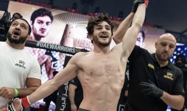  Azərbaycanlı döyüşçü tacik rəqibini ikinci raundda məğlub etdi