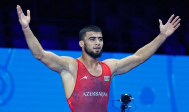 Həsrət Cəfərov İslam Həmrəyliyi Oyunlarında finala vəsiqə qazandı