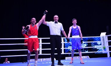  Sübhan Mamedov Avropa çempionatında finala yüksəldi