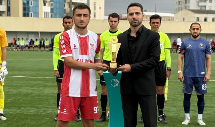 Sentyabr ayının ən yaxşı qolunun müəllifi mükafatlandırıldı