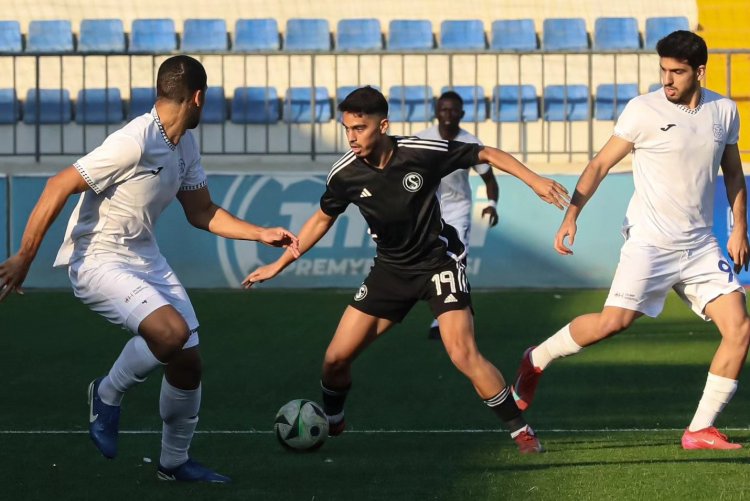 Premyer Liqaya iddialılar növbəti qələbələrini qazandılar