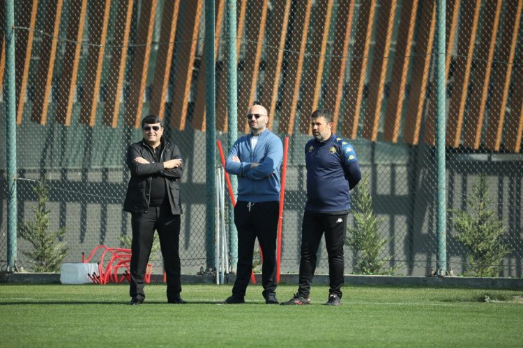 Azər Bağırov daha bir futbolçunu "Kəpəz"dən göndərdi - RƏSMİ