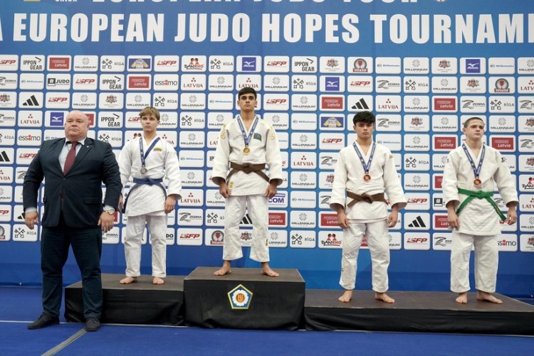  Azərbaycanın iki cüdoçusu Riqa turnirində qızıl medal qazandı