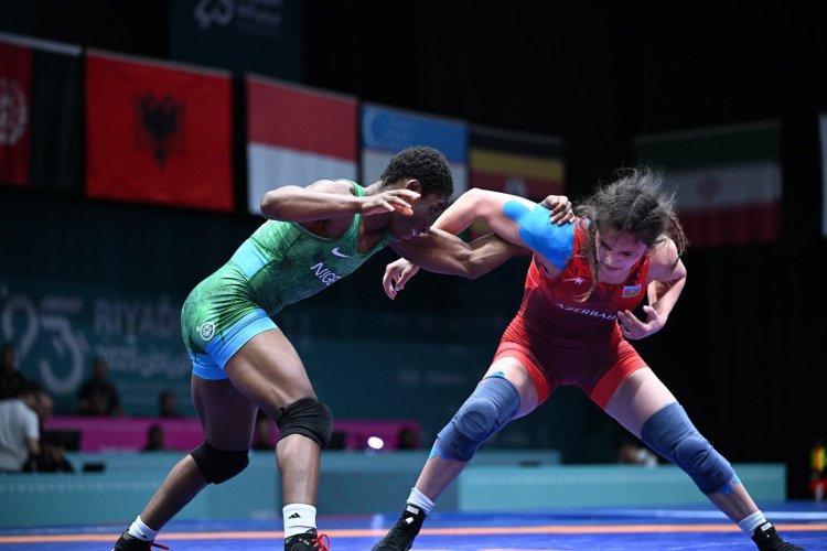  Azərbaycanın daha iki güləşçisi İslamiadada gümüş medal qazandı