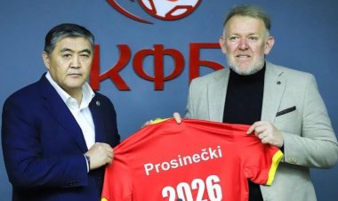 Azərbaycan millisinin sabiq baş məşqçisi Qırğızıstan yığmasında 