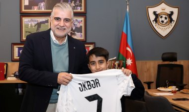  "Qarabağ"ın prezidenti gündəm olan həmin o Əkbərlə görüşdü