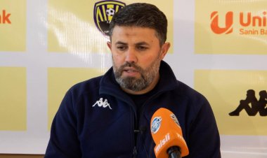 "Yalan olmasın, rəqib oyunçular bəlkə 20 dəfə yerə yıxıldılar"