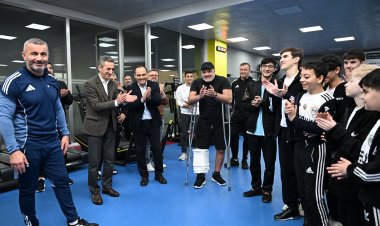 İnternat məktəbinin uşaqları PFL-in təşəbbüsü ilə "Qarabağ"la görüşdü