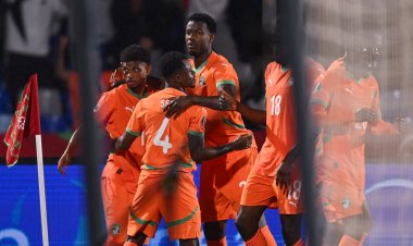 Vensan Abubakarsız milli qələbə ilə başladı, "Zirə"nin üzvü məğlub oldu