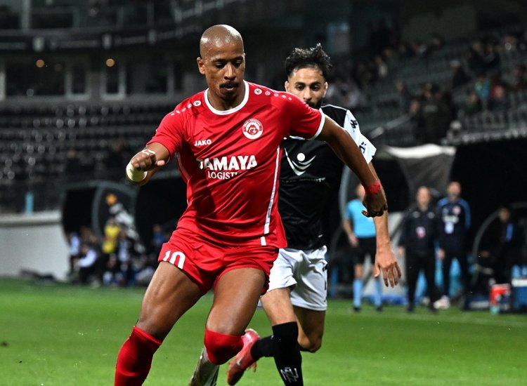  Felipe Santos Premyer Liqada yubiley oyununu keçirdi