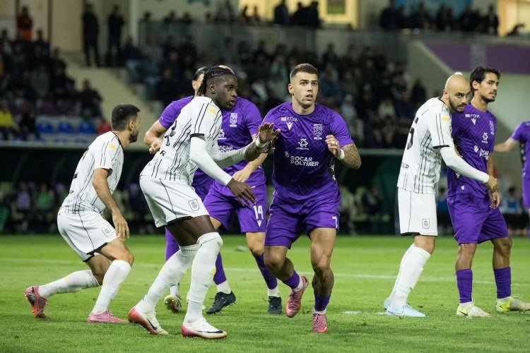 Bu azarkeşlər "Neftçi"nin növbəti oyununa pulsuz buraxılacaqlar